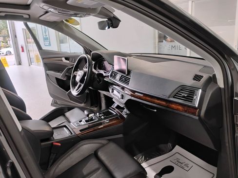 Used 2020 Audi Q5 2.0T Premium Plus w/ Premium Plus Package AWD/4WD image 68