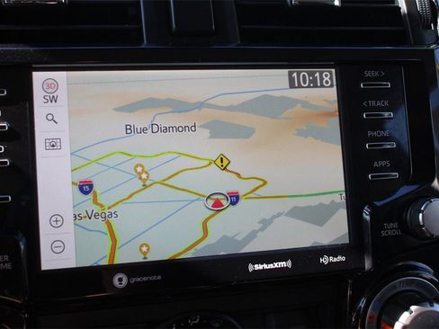 Used 2024 Toyota 4Runner TRD Off-Road Premium image 32