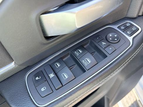 Used 2024 RAM 3500 Big Horn AWD/4WD image 13