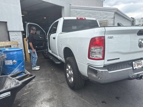 Used 2024 RAM 2500 Big Horn AWD/4WD image 7