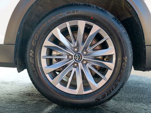 Used 2024 MAZDA CX-90 3.3 Turbo w/ Select Package image 14