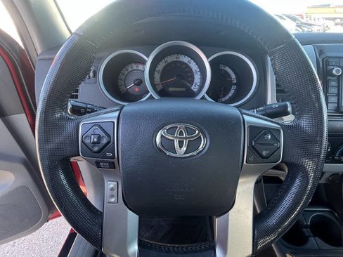 Used 2015 Toyota Tacoma 4x4 Double Cab w/ TRD Off-Road Package image 14