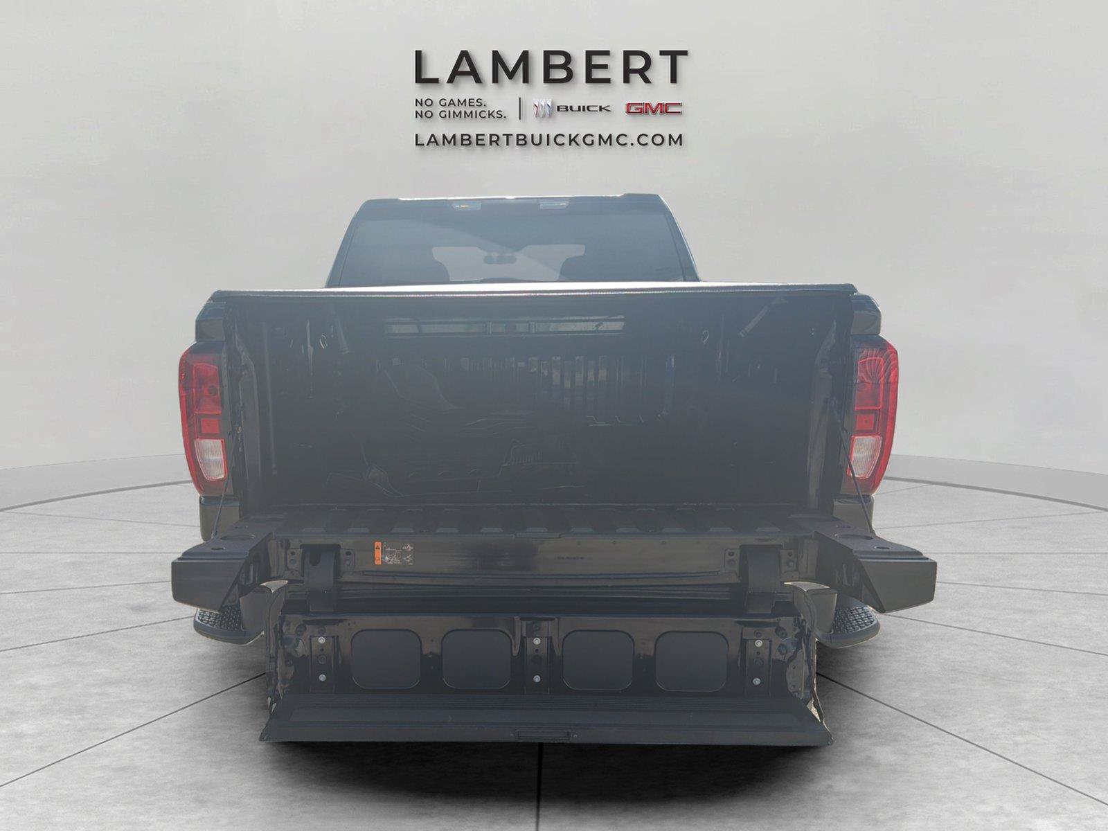 Used 2021 GMC Sierra 1500 SLE AWD/4WD image 5
