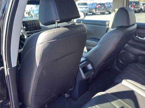 Certified 2025 Honda HR-V EX-L image 22