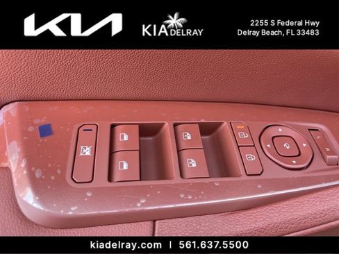 New 2026 Kia Sportage SX Prestige image 17