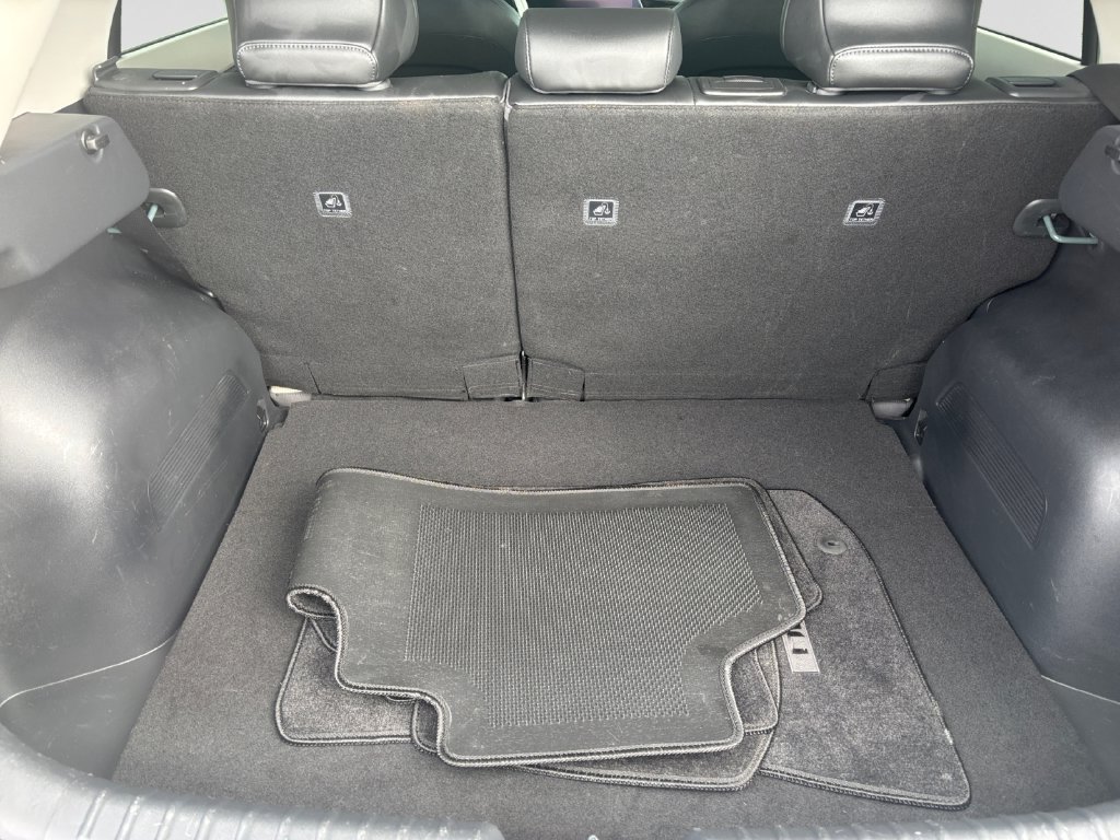 Used 2023 Kia Niro Wave w/ Wave Preserve Package FWD image 34