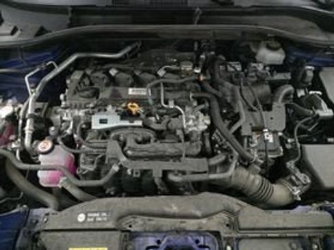 Used 2024 Toyota Corolla Cross AWD Hybrid image 12