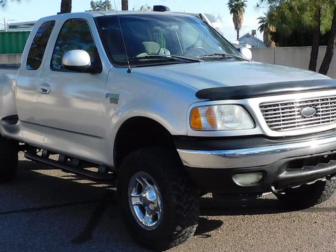 Used 2001 Ford F150 2WD SuperCab image 6