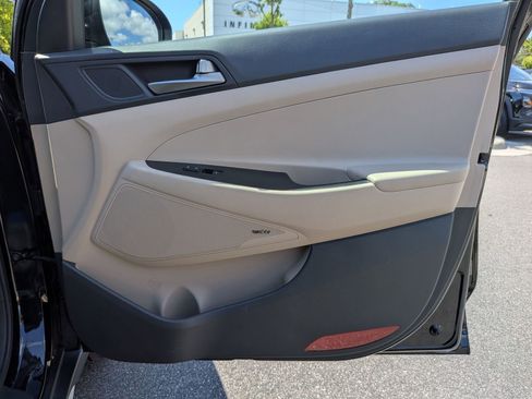 Used 2017 Hyundai Tucson SE Plus w/ Cargo Package FWD image 34