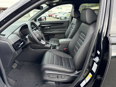 Used 2026 Honda CR-V Sport Touring image 17
