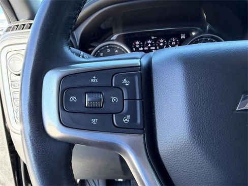 Used 2020 Chevrolet Silverado 2500 LTZ w/ LTZ Premium Package image 17