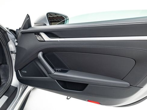 Used 2020 Porsche 911 Carrera image 38