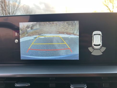 Used 2023 Kia Telluride LX image 21