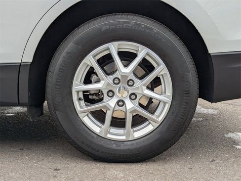 Used 2022 Chevrolet Equinox LT image 48