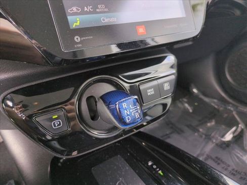 Certified 2022 Toyota Prius Limited FWD image 12