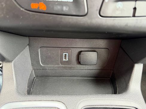 Used 2018 Ford Escape SE AWD/4WD image 36