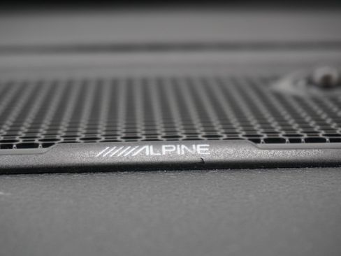 Used 2020 RAM 1500 Laramie w/ Sport Appearance Package image 18