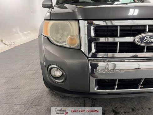 Used 2011 Ford Escape Limited w/ 302A Rapid Spec Order Code FWD image 10