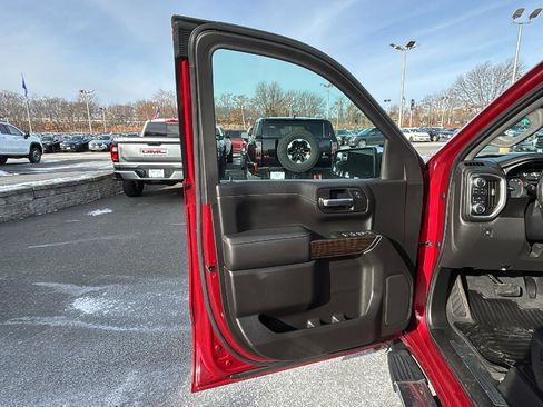 Certified 2019 GMC Sierra 1500 SLE w/ SLE Value Package image 23
