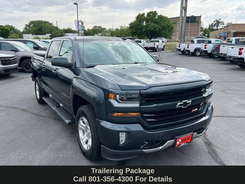 Used 2018 Chevrolet Silverado 1500 LT w/ All Star Edition AWD/4WD image 5