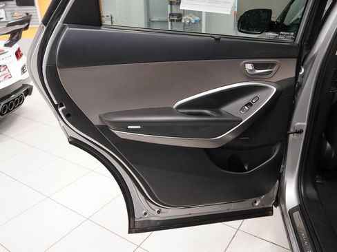 Used 2016 Hyundai Santa Fe SE w/ Option Group 03 image 22