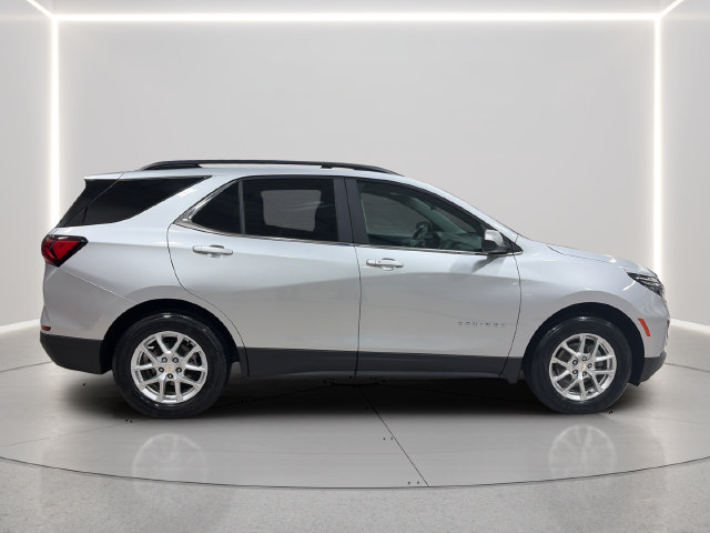 Used 2022 Chevrolet Equinox LT AWD/4WD image 6