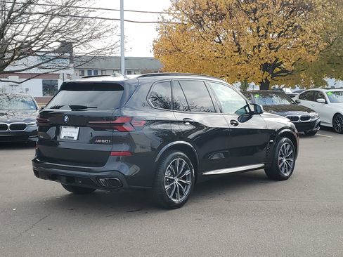 New 2026 BMW X5 M60i image 3