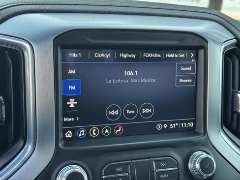 Used 2023 GMC Sierra 3500 SLT w/ SLT Preferred Package image 26