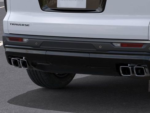 New 2026 Chevrolet Traverse LT w/ Midnight/Sport Edition FWD image 28