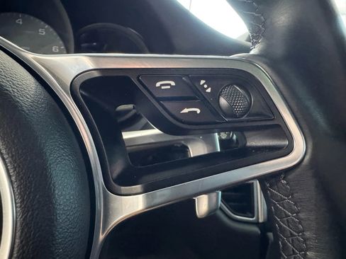 Used 2016 Porsche Macan S image 29