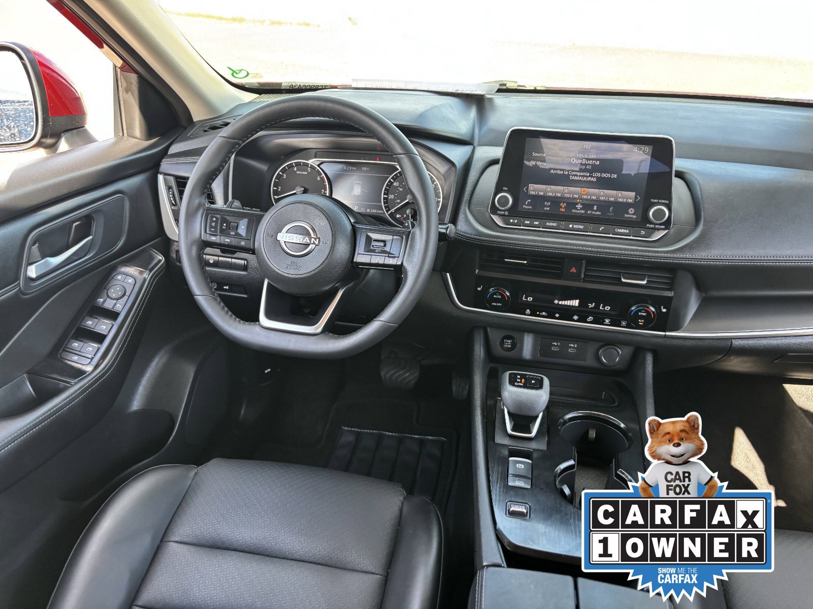 Used 2024 Nissan Rogue SV w/ SV Premium Package FWD image 15