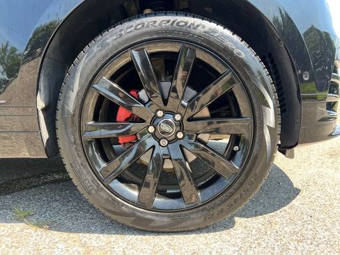 Used 2019 Land Rover Range Rover Velar R-Dynamic SE AWD/4WD image 13
