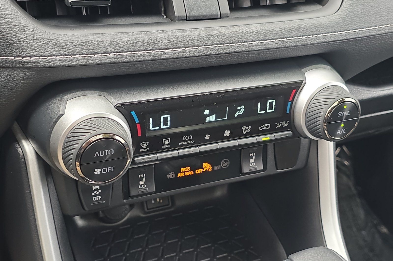 Certified 2025 Toyota RAV4 XLE w/ Convenience Package AWD/4WD image 20
