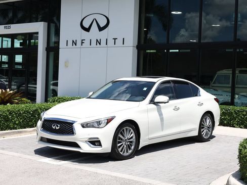 Certified 2023 INFINITI Q50 Luxe w/ Cargo Package RWD image 1