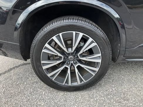 Used 2020 Volvo XC90 T6 Momentum AWD/4WD image 29