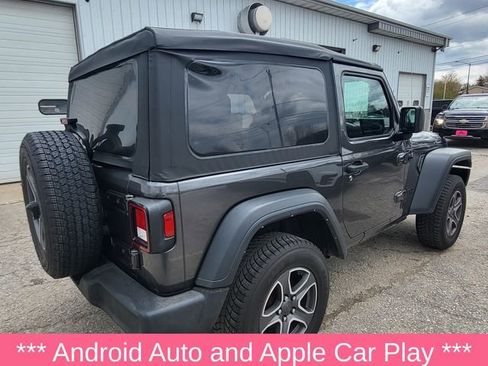 Used 2022 Jeep Wrangler Sport AWD/4WD image 10
