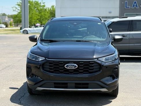 Used 2025 Ford Escape ST-Line w/ Equipment Group 301A FWD image 32