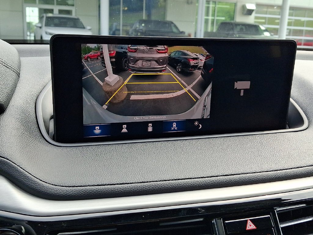 Used 2023 Acura MDX SH-AWD image 4