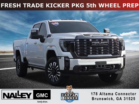 Used 2024 GMC Sierra 2500 Denali Ultimate w/ Max Trailering Package AWD/4WD image 1