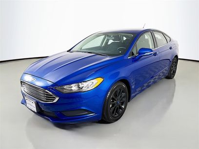 Used 2017 Ford Fusion SE w/ Fusion SE Technology Package