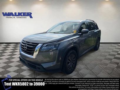 Used 2024 Nissan Pathfinder SV