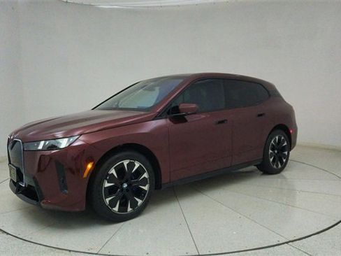 Used 2026 BMW iX xDrive45 image 69