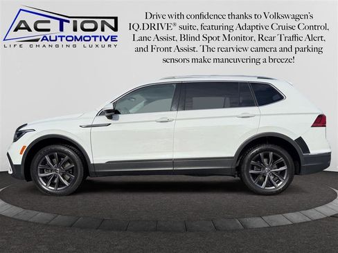 Used 2022 Volkswagen Tiguan SE image 5