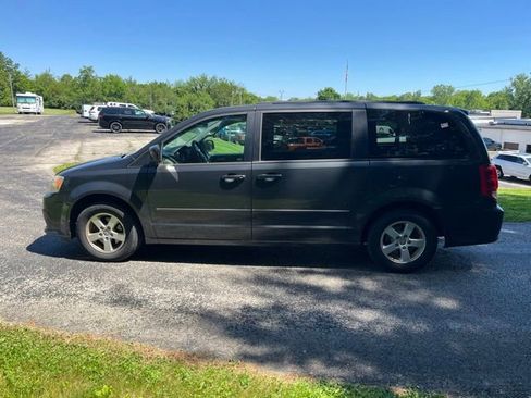 Used 2012 Dodge Grand Caravan SXT FWD image 6