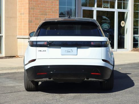 Used 2025 Land Rover Range Rover Velar Dynamic HSE image 5