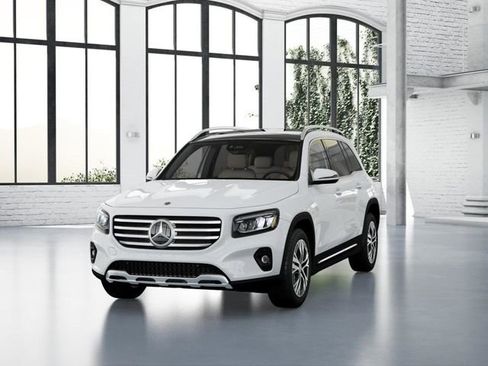 Used 2026 Mercedes-Benz GLB 250 image 43