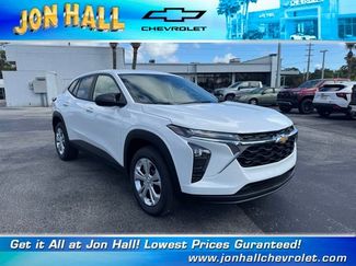 New 2026 Chevrolet Trax LS w/ Driver Confidence Package image 1