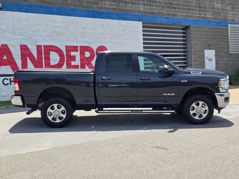 Used 2022 RAM 2500 Big Horn w/ Level A Equipment Group AWD/4WD image 8