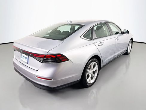 Certified 2024 Honda Accord LX image 5
