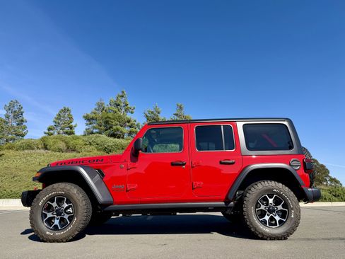Used 2021 Jeep Wrangler Unlimited Rubicon image 3